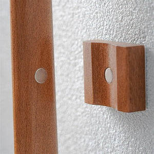 Lång magnetisk skohorn med väggfäste